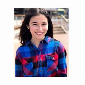 Meet your Posher, Mayte
